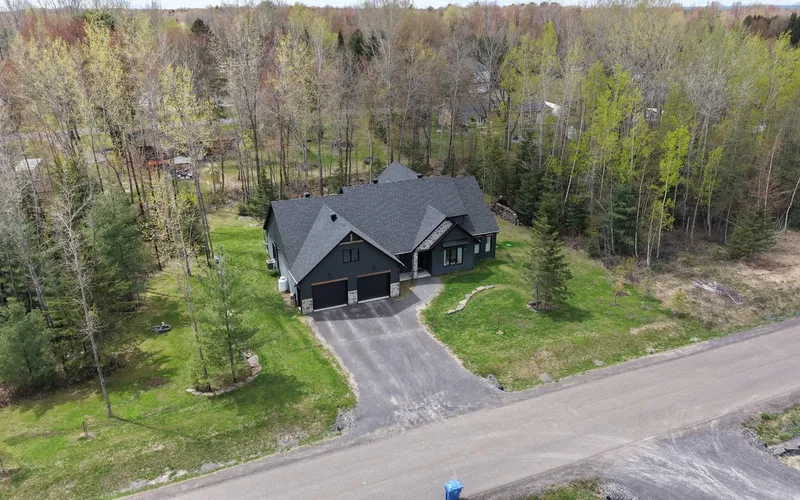 Résidence neuve construite dans Lanaudière
