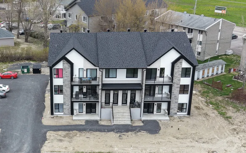 12-plex locatif sur la rue du Domaine-Bellevue à Berthierville